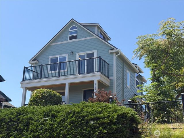 5124 N Bennett Street, Ruston, WA 98407