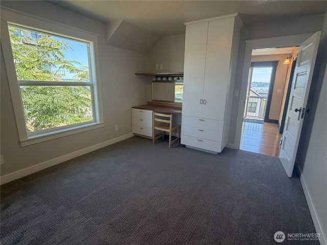 5124 N Bennett Street, Ruston, WA 98407