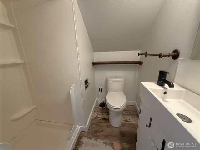 5124 N Bennett Street, Ruston, WA 98407