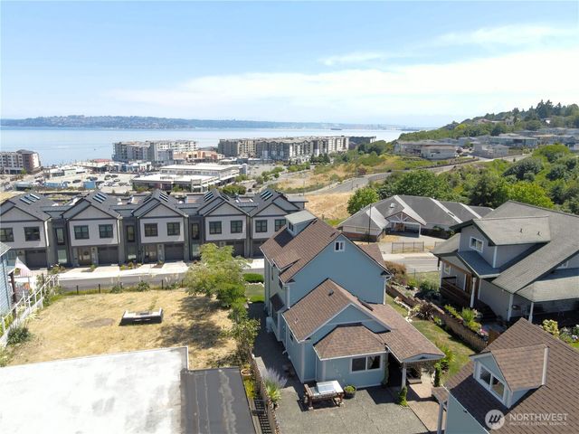 5124 N Bennett Street, Ruston, WA 98407