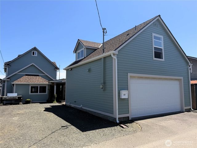 5124 N Bennett Street, Ruston, WA 98407