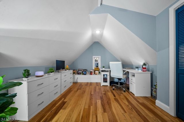 51 Garden St, Teaneck Twp., NJ 07666