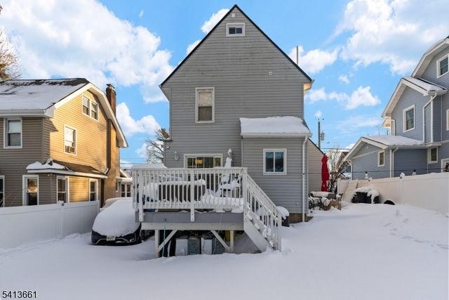 51 Garden St, Teaneck Twp., NJ 07666