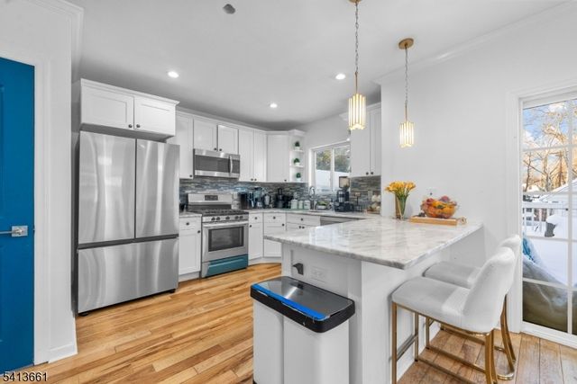 51 Garden St, Teaneck Twp., NJ 07666