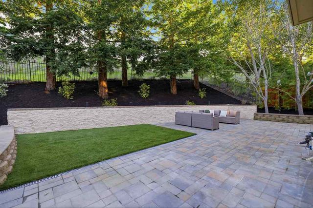 415 Eagle Valley Way, Danville, CA 94506