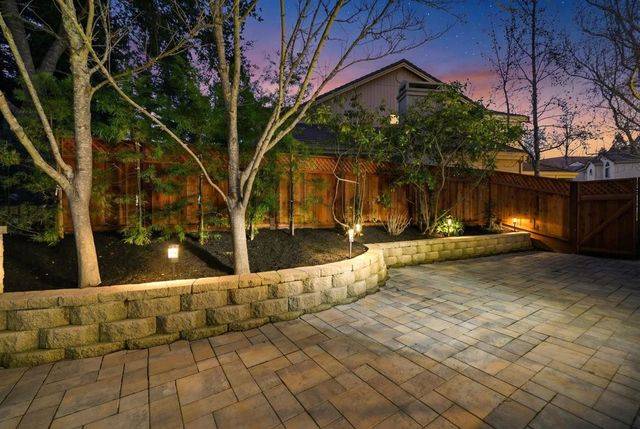 415 Eagle Valley Way, Danville, CA 94506