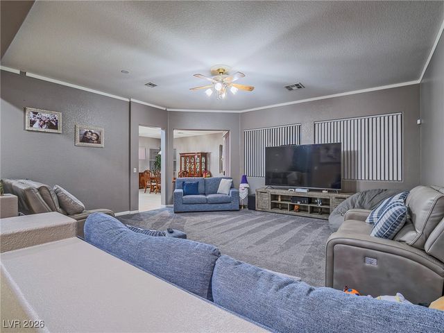 1018 Azure Heights Place, Las Vegas, NV 89110