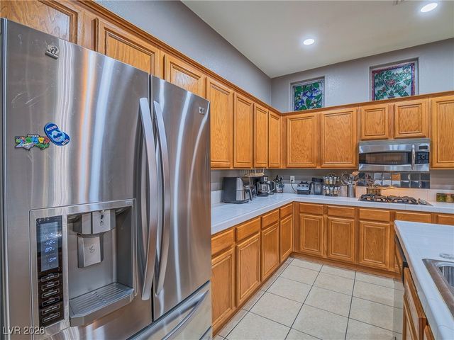 1018 Azure Heights Place, Las Vegas, NV 89110