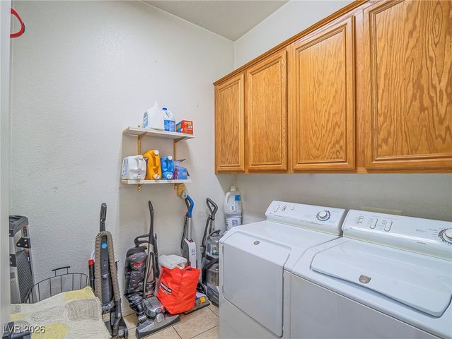 1018 Azure Heights Place, Las Vegas, NV 89110