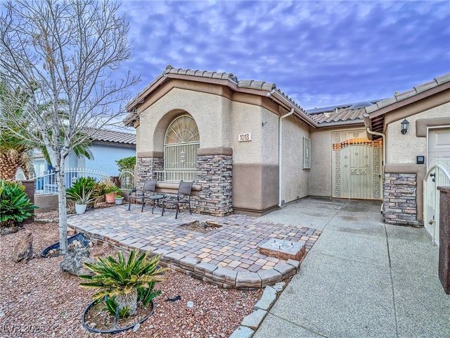 1018 Azure Heights Place, Las Vegas, NV 89110
