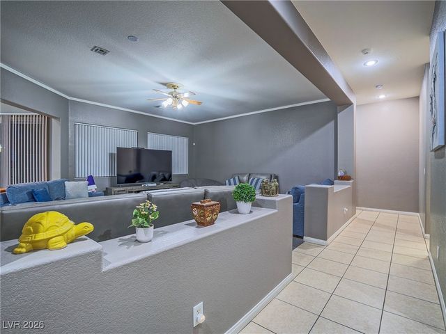 1018 Azure Heights Place, Las Vegas, NV 89110