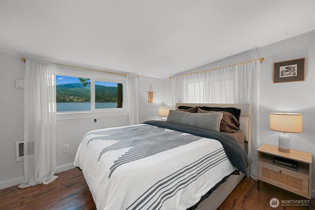 2562 Lake Whatcom Boulevard, Bellingham, WA 98229