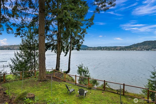 2562 Lake Whatcom Boulevard, Bellingham, WA 98229