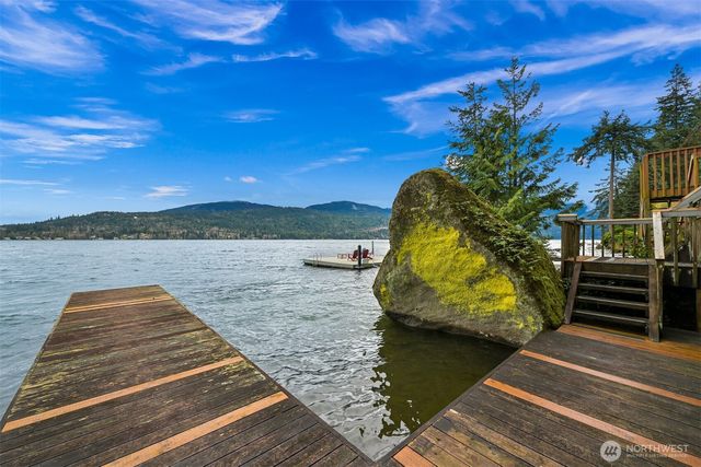 2562 Lake Whatcom Boulevard, Bellingham, WA 98229