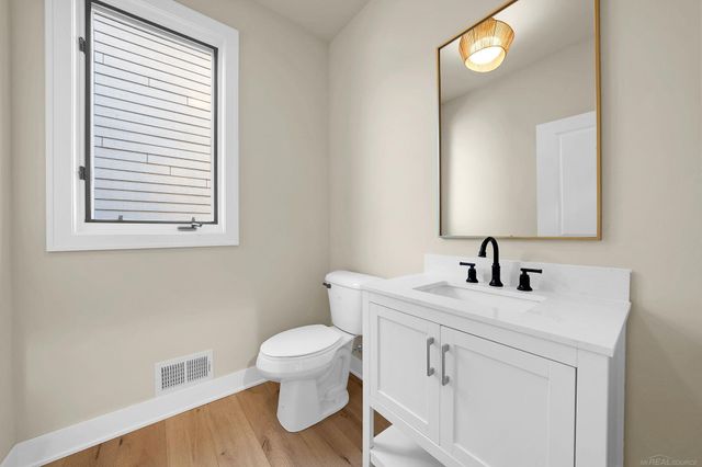 54778 Camden Court, Shelby Twp, MI 48316