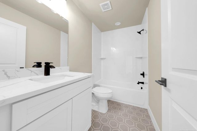 54778 Camden Court, Shelby Twp, MI 48316