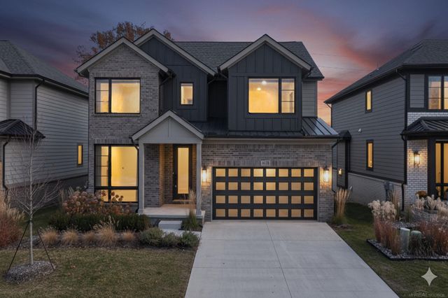 54778 Camden Court, Shelby Twp, MI 48316