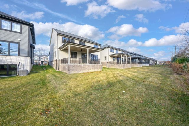 54778 Camden Court, Shelby Twp, MI 48316