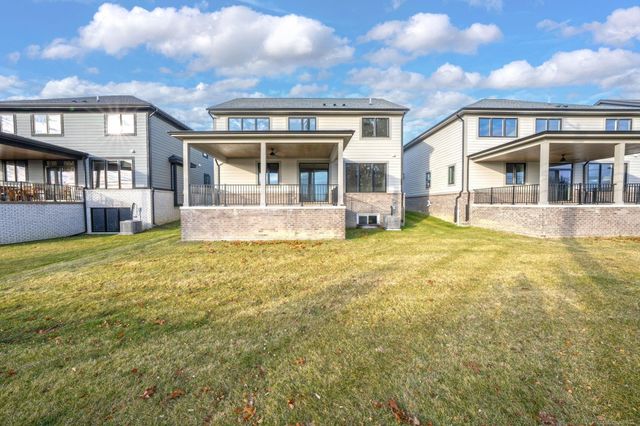 54778 Camden Court, Shelby Twp, MI 48316