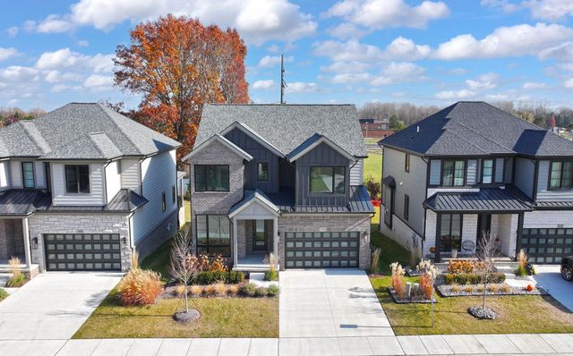 54778 Camden Court, Shelby Twp, MI 48316