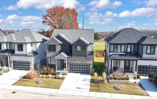 54778 Camden Court, Shelby Twp, MI 48316