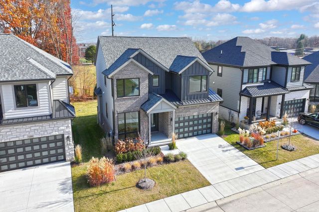 54778 Camden Court, Shelby Twp, MI 48316