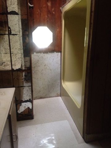 2524 Lindholm Street, Shreveport, LA 71108