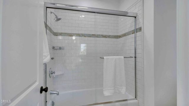 1929 Lyans Drive, La Canada Flintridge, CA 91011