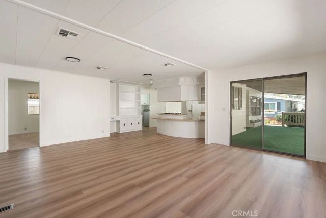 4095 Fruit Street 843, La Verne, CA 91750