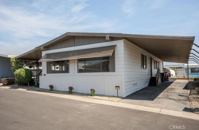 4095 Fruit Street 843, La Verne, CA 91750