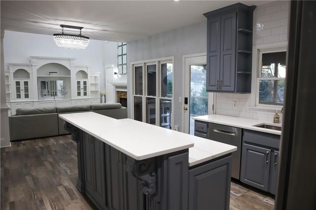 523 Waterside Court, Canton, GA 30114