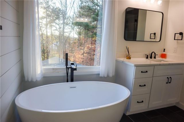 523 Waterside Court, Canton, GA 30114