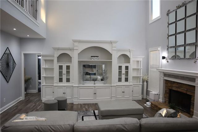 523 Waterside Court, Canton, GA 30114