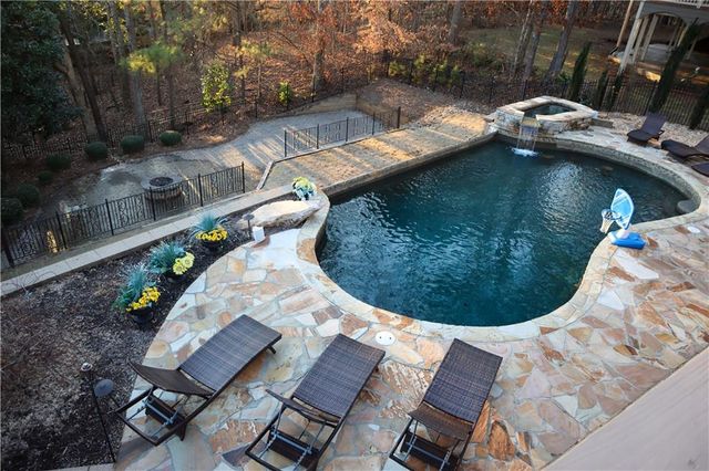 523 Waterside Court, Canton, GA 30114