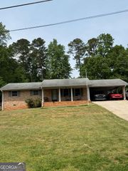 2411 Thrasher Road, Buford, GA 30519