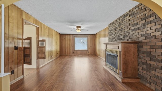 568 S Elm Street, Whitwell, TN 37397