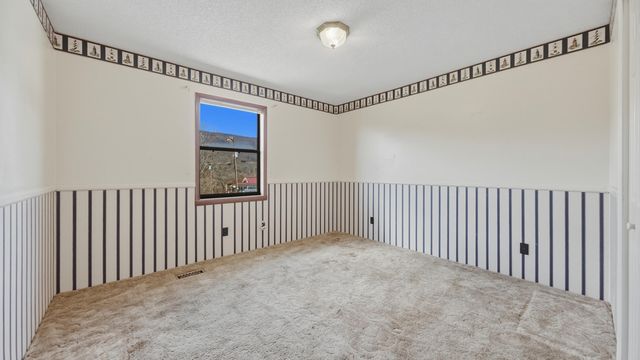 568 S Elm Street, Whitwell, TN 37397