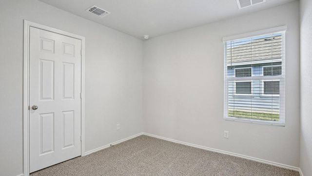 1105 Firewheel DR, Killeen, TX 76543