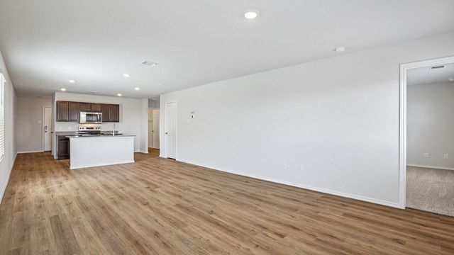 1105 Firewheel DR, Killeen, TX 76543