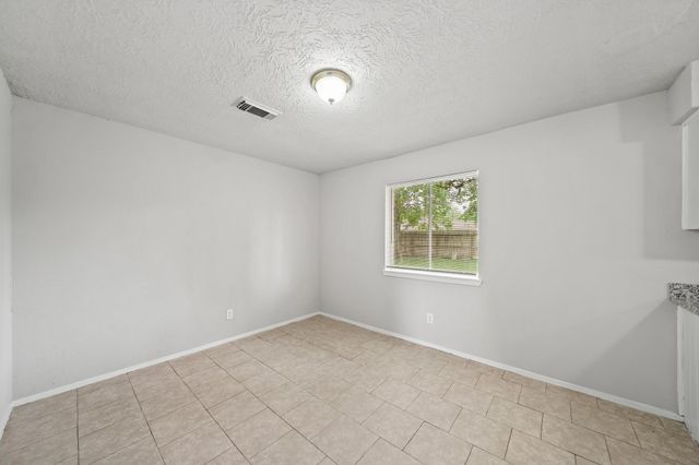 303 Hearthside Circle, League City, TX 77573