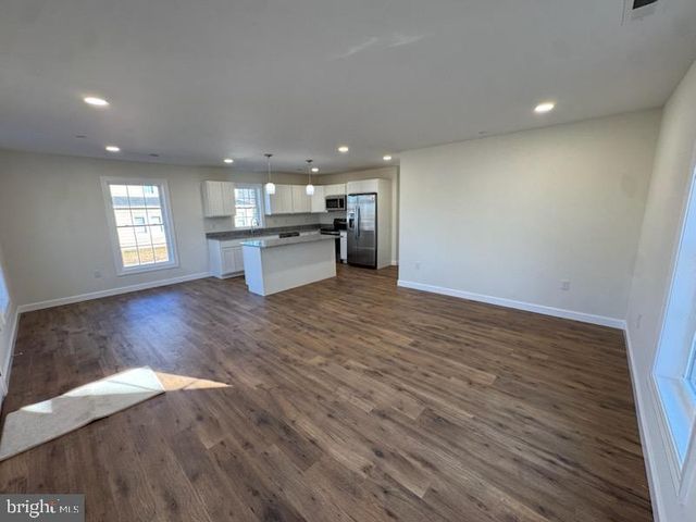 406 CHARLES ST, Hurlock, MD 21643