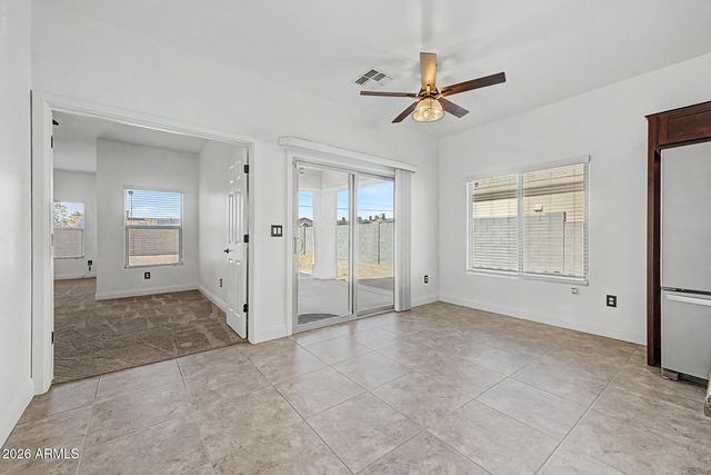 2552 E ATLANTA Avenue, Phoenix, AZ 85040