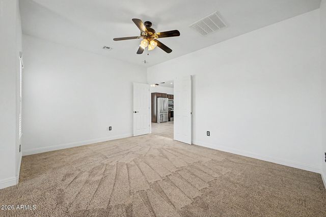 2552 E ATLANTA Avenue, Phoenix, AZ 85040