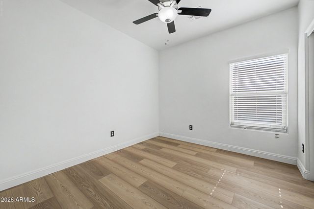 2552 E ATLANTA Avenue, Phoenix, AZ 85040
