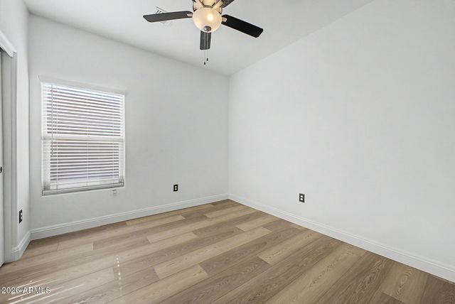 2552 E ATLANTA Avenue, Phoenix, AZ 85040