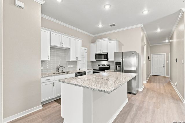 3257 Starflower, New Braunfels, TX 78130