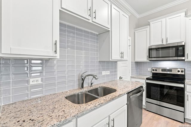 3257 Starflower, New Braunfels, TX 78130
