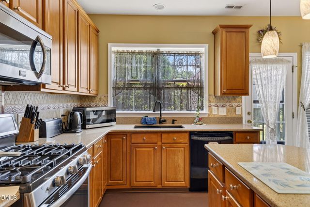 7733 Silver View Lane, Raleigh, NC 27613