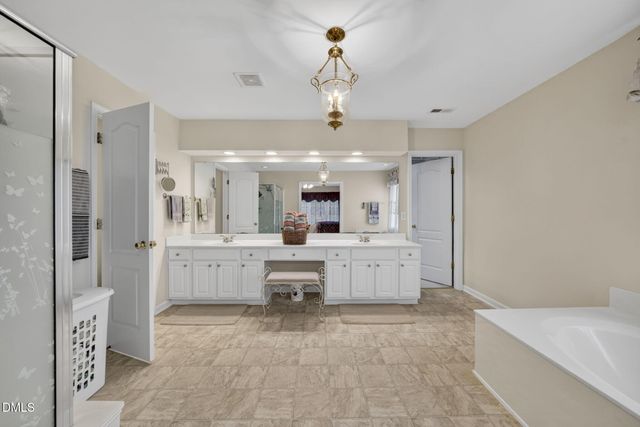7733 Silver View Lane, Raleigh, NC 27613