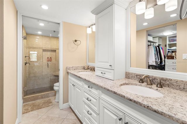 5790 MIDNIGHT PASS ROAD 208, Sarasota, FL 34242